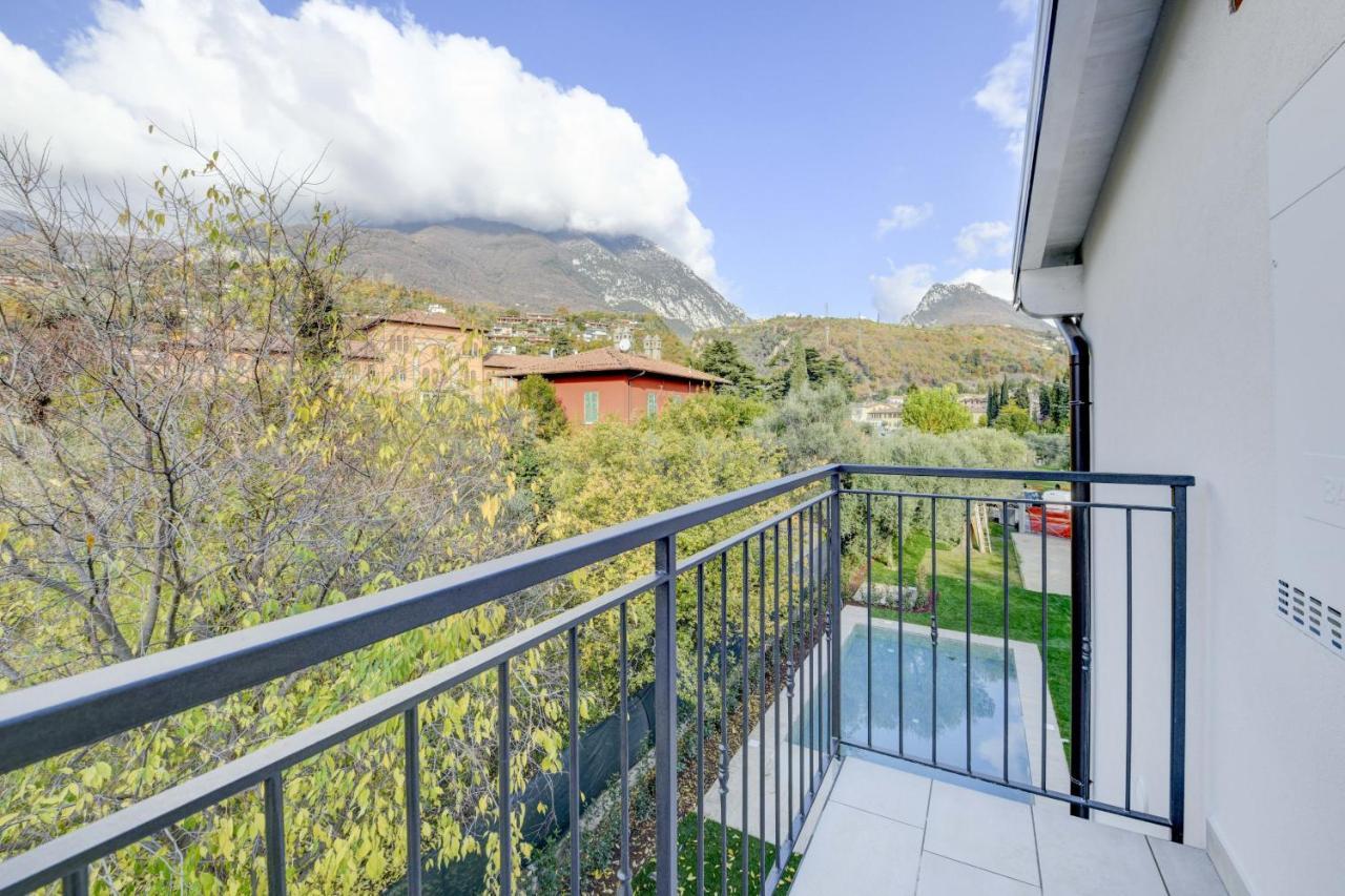 Maison Bellini Number 3 ตอสโกลาโน มาแดร์โน ภายนอก รูปภาพ