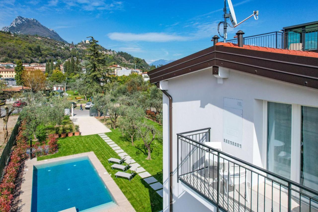 Maison Bellini Number 3 ตอสโกลาโน มาแดร์โน ภายนอก รูปภาพ